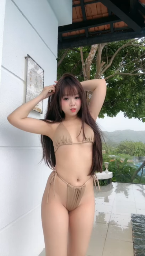 Sex Viet - QQLive public ngoài trời